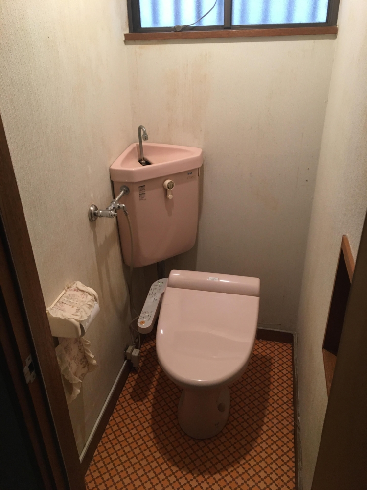 トイレの大工工事 画像2